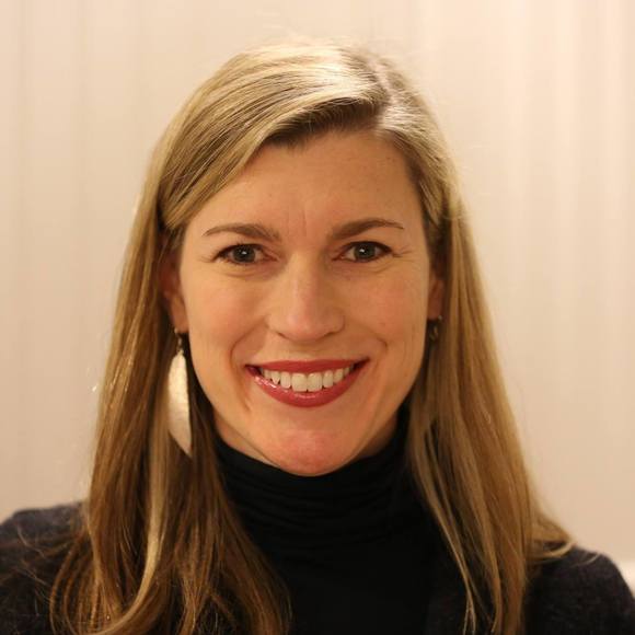 Meet your Posher, Laura - Picture 1 of 1